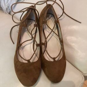 Catherine Malandrino Staceey Thin Strappy ace Up Faux Suede shoe